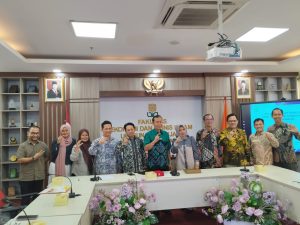Benchmarking Program Magang Internasional (International Internship) FEBI UIN SSC ke UII dan UIN Sunan Kalijaga