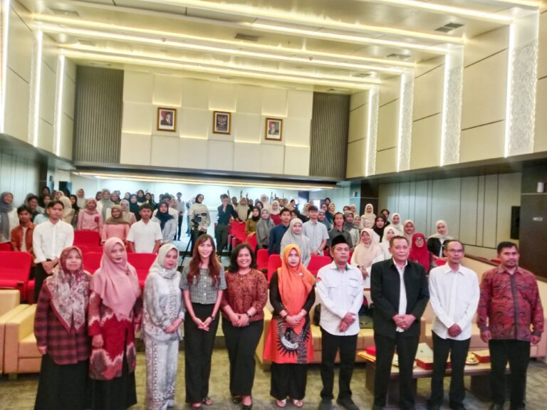 FEBI UIN Siber Syekh Nurjati Gelar Workshop Peningkatan Kompetensi Digital Marketing untuk Hadapi Tantangan Revolusi Industri 4.0
